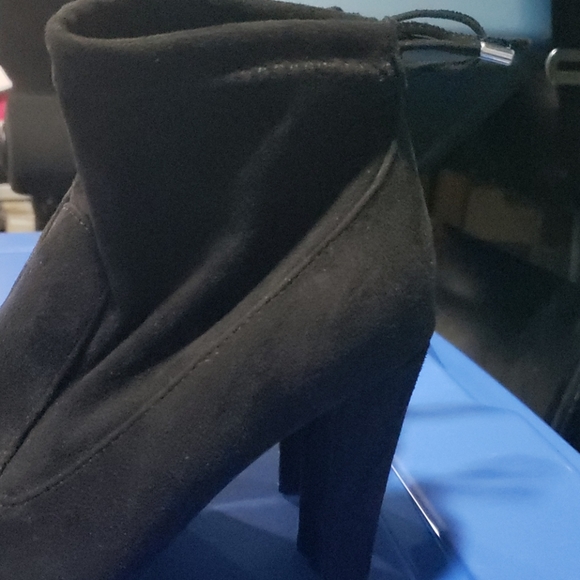 Women's Booties - Picture 4 of 6